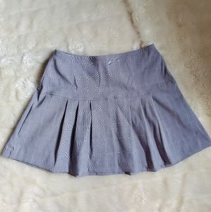 High waisted skirt